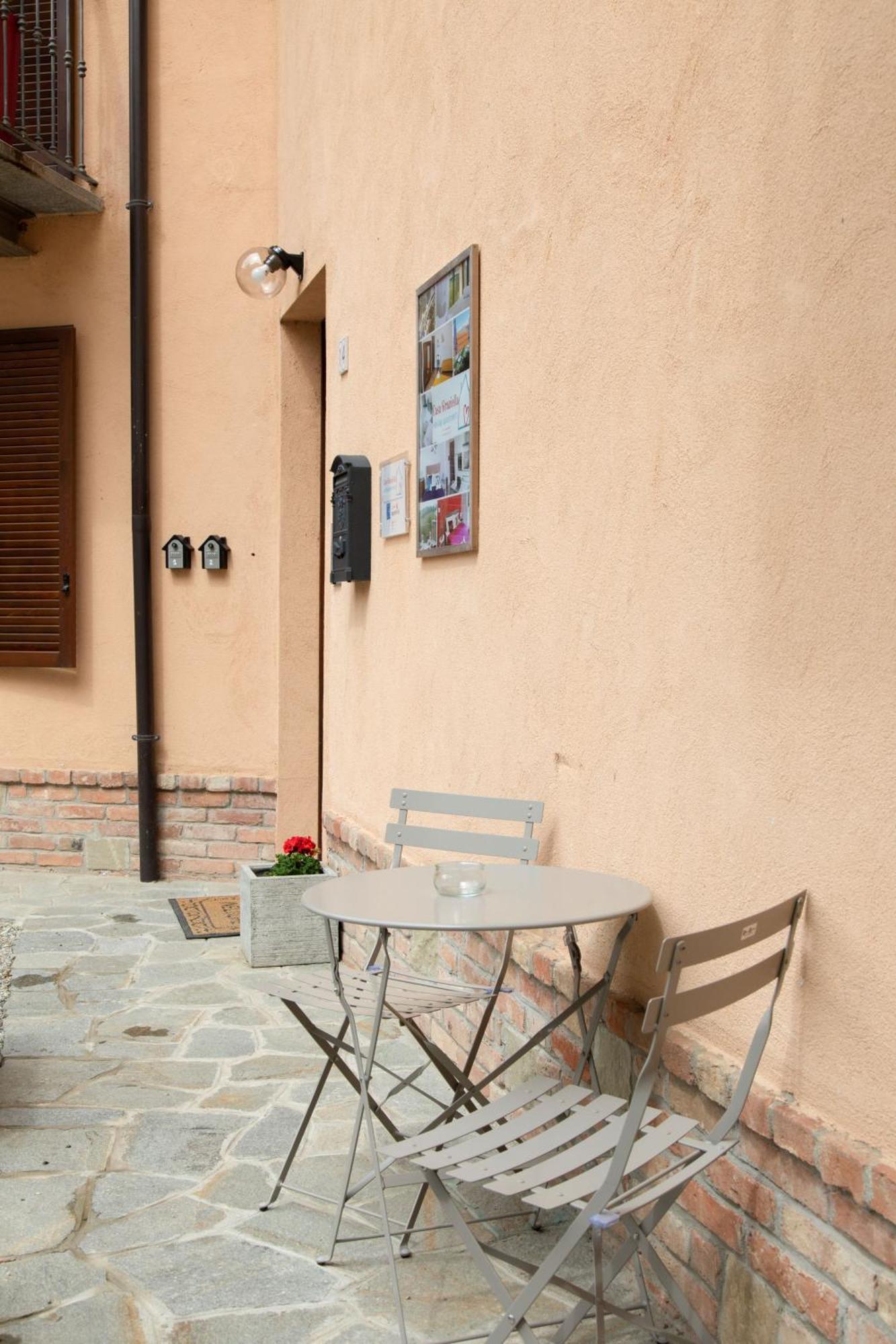 Casa Graziella - La Casetta Portacomaro Buitenkant foto